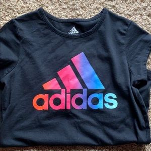 Addias short sleeve girls tee